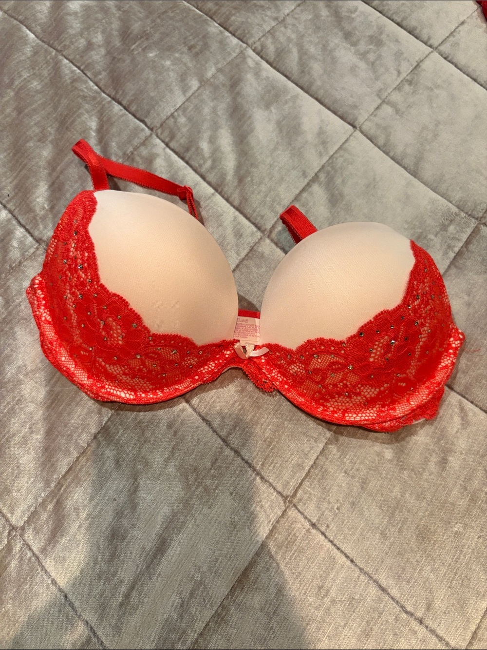 Victoria's Secret Red Lace over Nude Push-Up Bra with Bow Accent